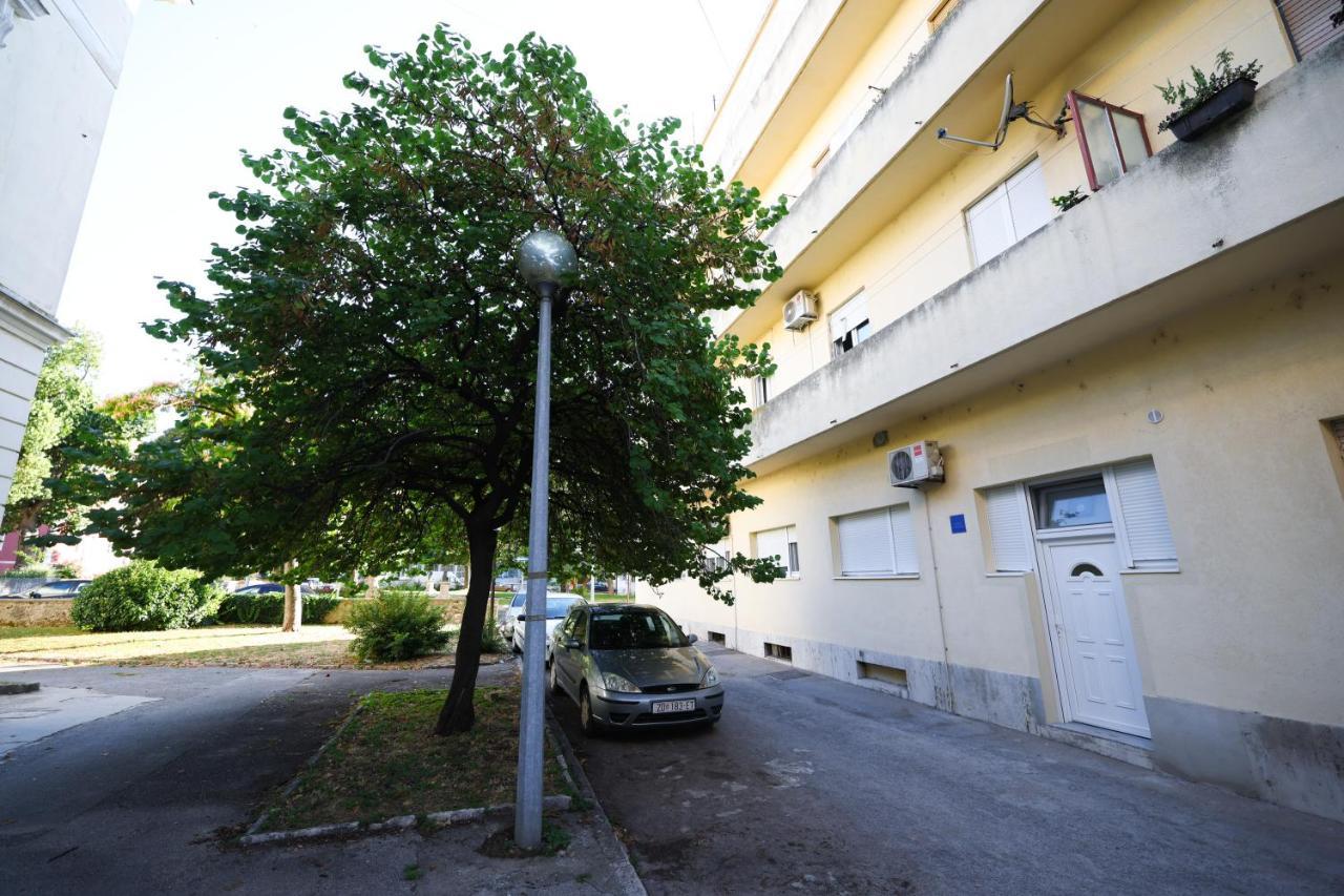 Apartment And Rooms Cvita Zadar Luaran gambar